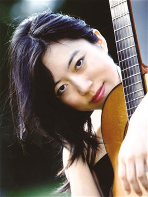 CLASSICAL GUITARS