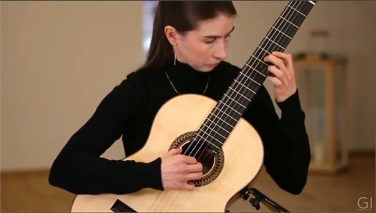 Petra Poláčková performs "El testament d'Amèlia" arranged by Miguel Llobet on a Michael Cadiz Torres/Romanillos Model guitar.