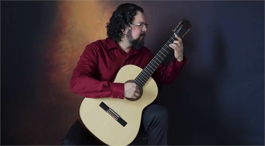 Ricardo Saeb performs "Etude Op. 6 No. 12" by F. Sor 6 on our custom Maxwell Sipe guitar.